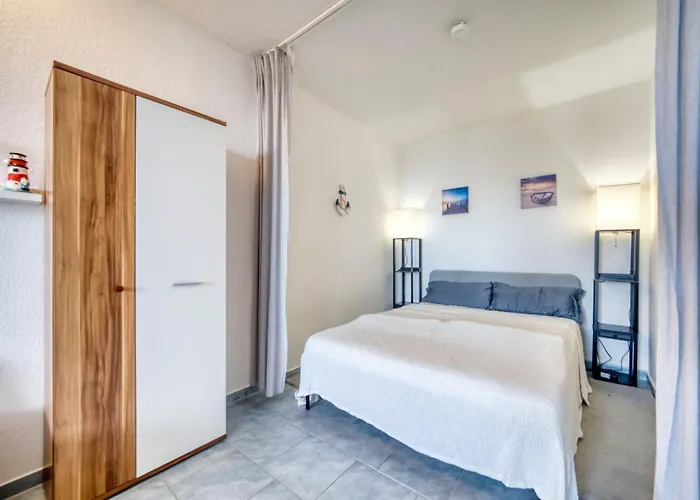 - Haus H, App 0h0406 דירה הייליגנהאפן